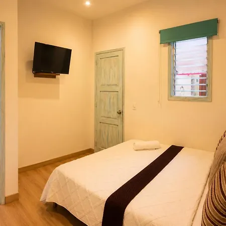 Hotel Boutique Stay La 10-2